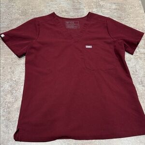 FIGS Women Catarina™ - One-Pocket Scrub Top + Joggers